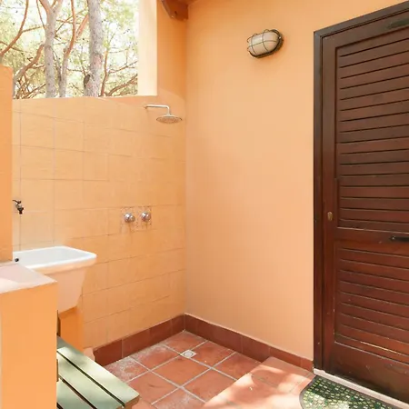 Villa Pula - A 100m Dal Mare