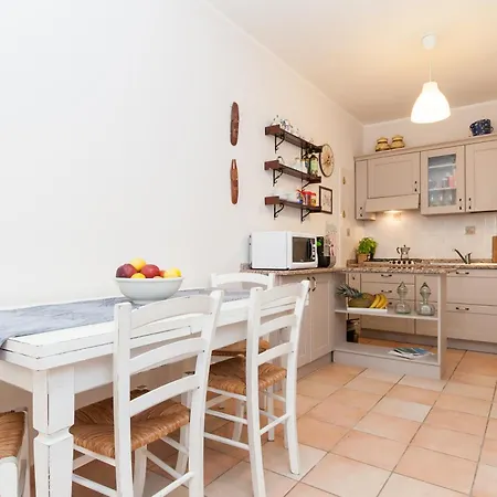Pula - A 100m Dal Mare Villa Fort Village