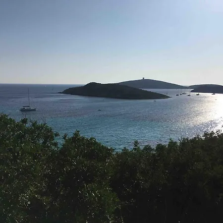 Pula - A 100m Dal Mare Villa *